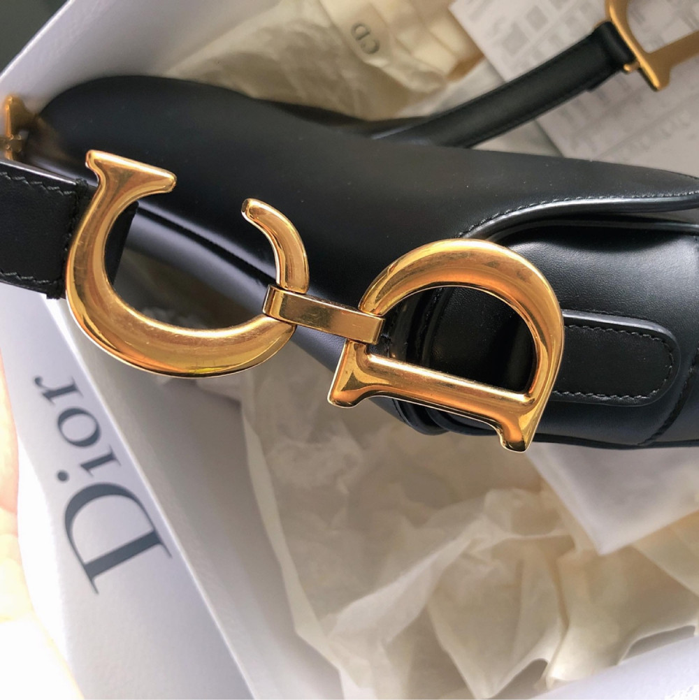 Dior Saddle size M