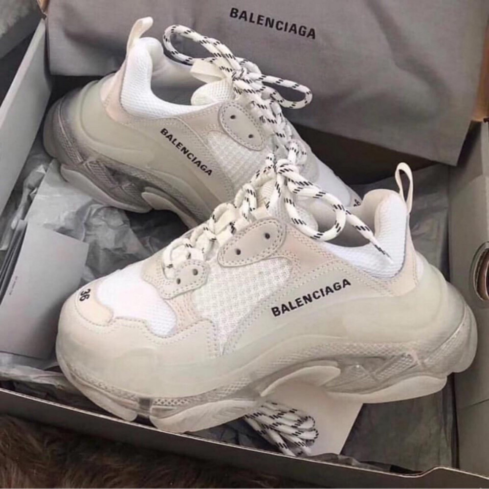 Shoes Balenciaga triple S