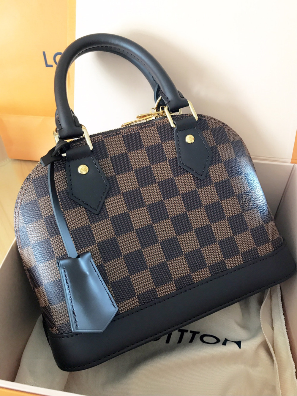 My naughty treat unboxing of a new to me Louis Vuitton denim blue