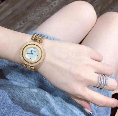 đồng hồ Versace nữ