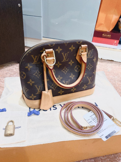 LV alma bb monogram