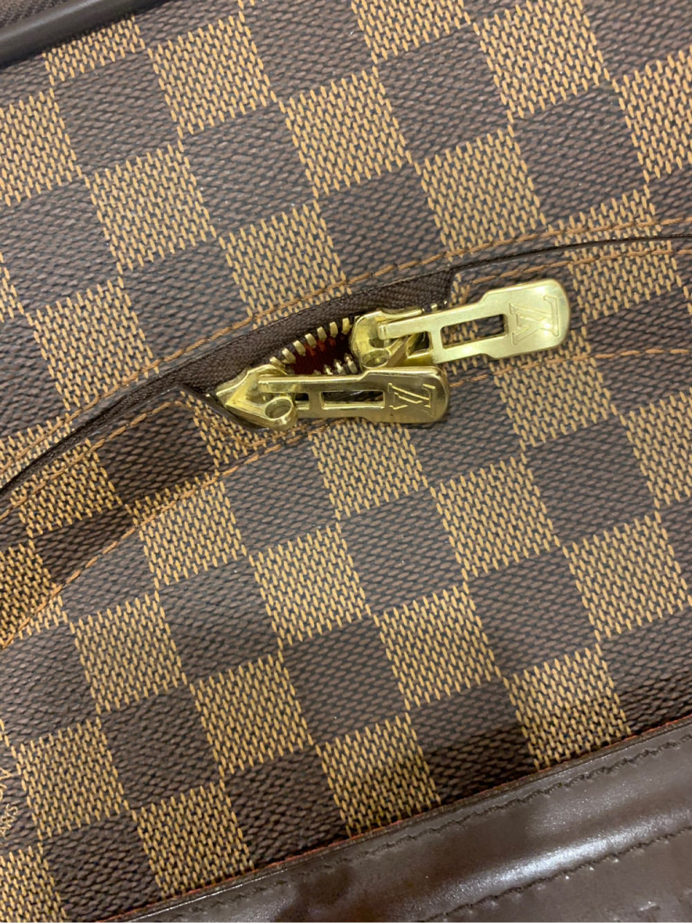 Vali louis vuitton like new 98-99% sz 55